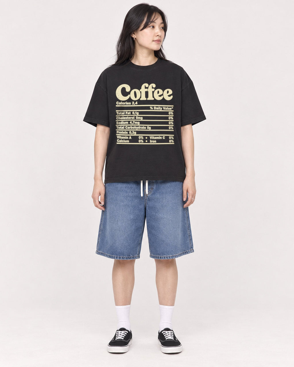 Mockup Boxy Heavyweight Tee Black female full-body 13