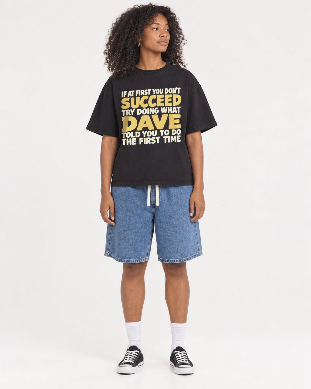 Mockup Boxy Heavyweight Tee Black female full-body 05