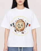 Mockup Boxy Heavyweight Tee White female close-up 01