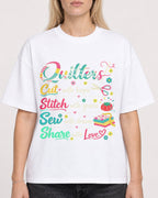 Mockup Boxy Heavyweight Tee White female close-up 08