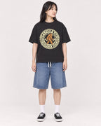 Mockup Boxy Heavyweight Tee Black female full-body 13