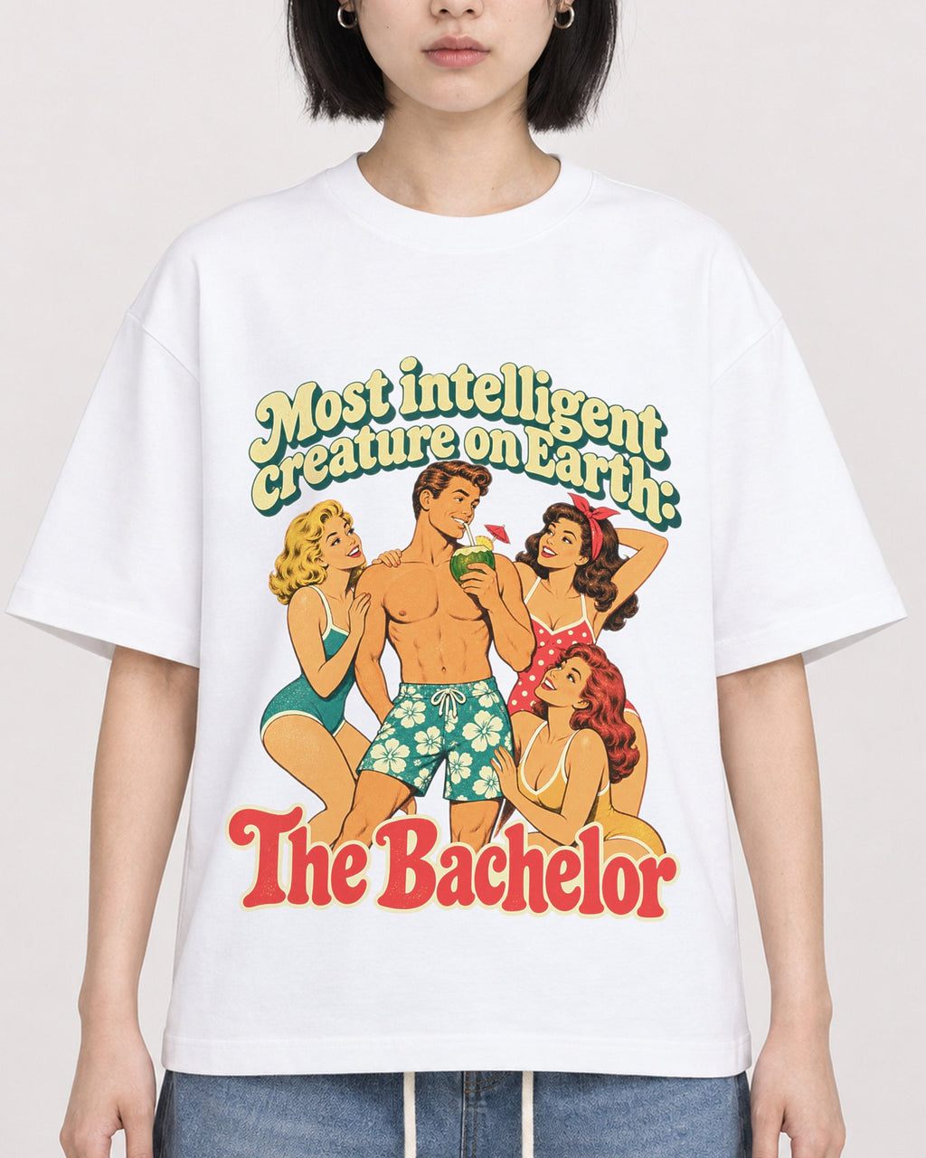Mockup Boxy Heavyweight Tee White female close-up 11