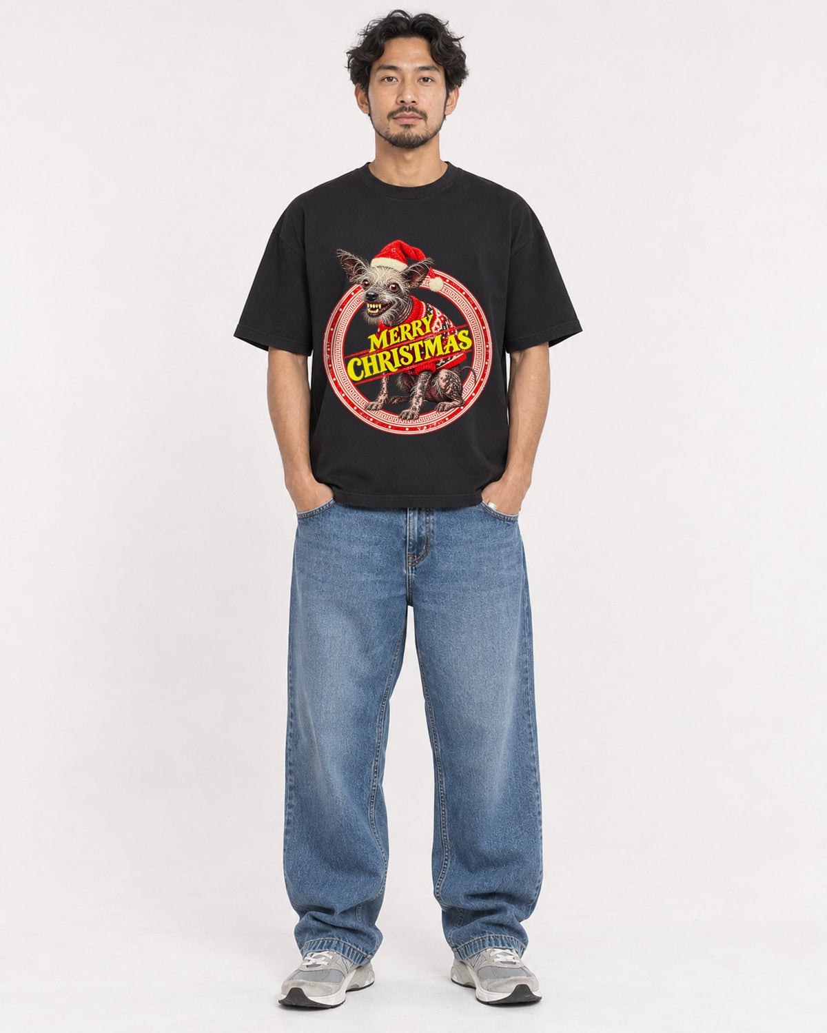 Mockup Boxy Heavyweight Tee Black male full-body 02