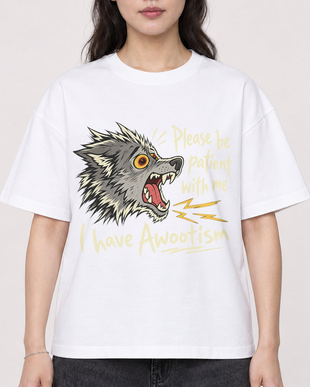 Mockup Boxy Heavyweight Tee White female close-up 03