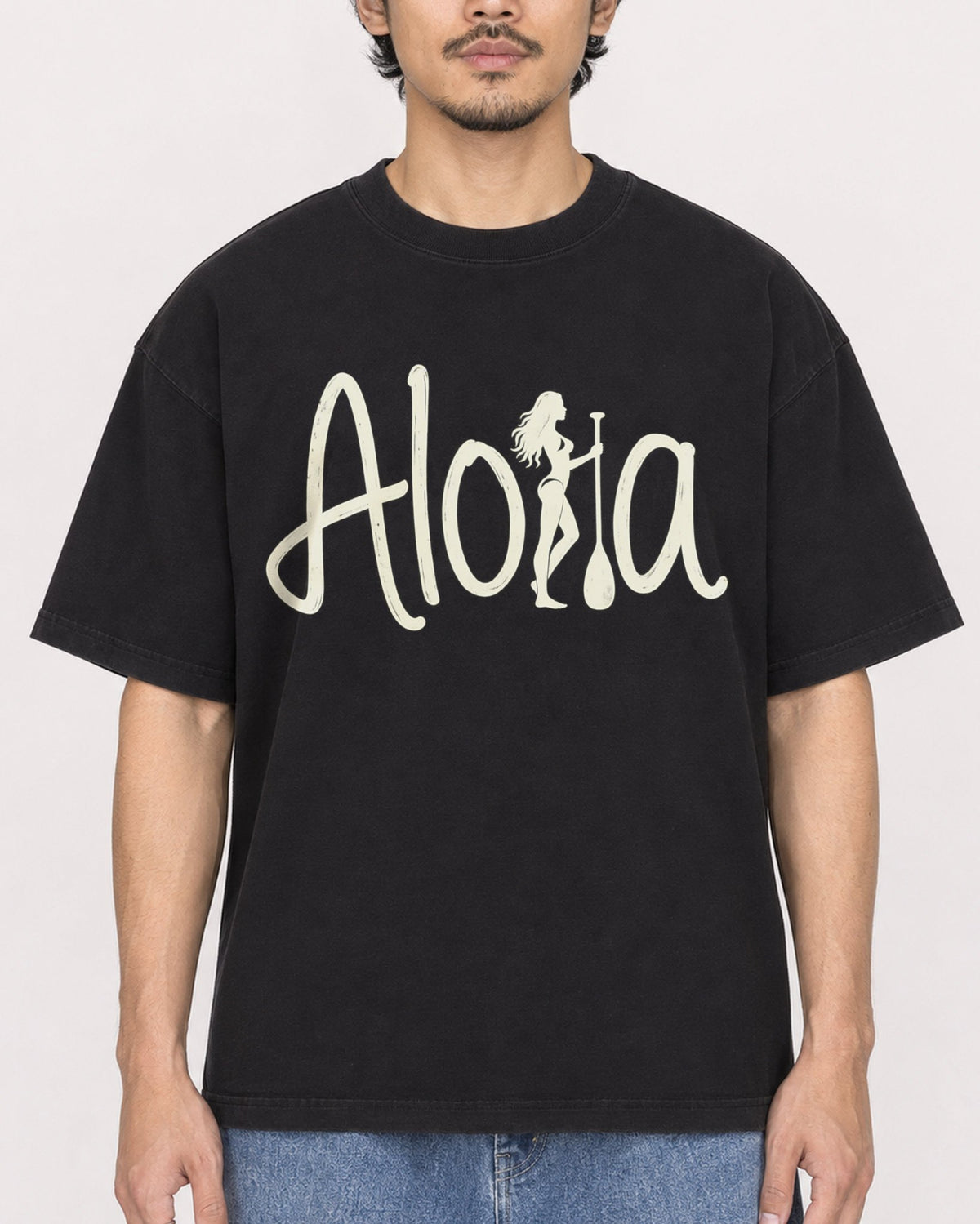 Mockup Boxy Heavyweight Tee Black male close-up 02