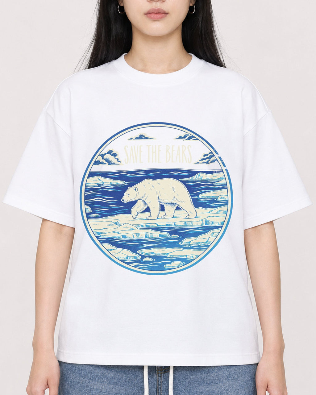 Mockup Boxy Heavyweight Tee White female close-up 01