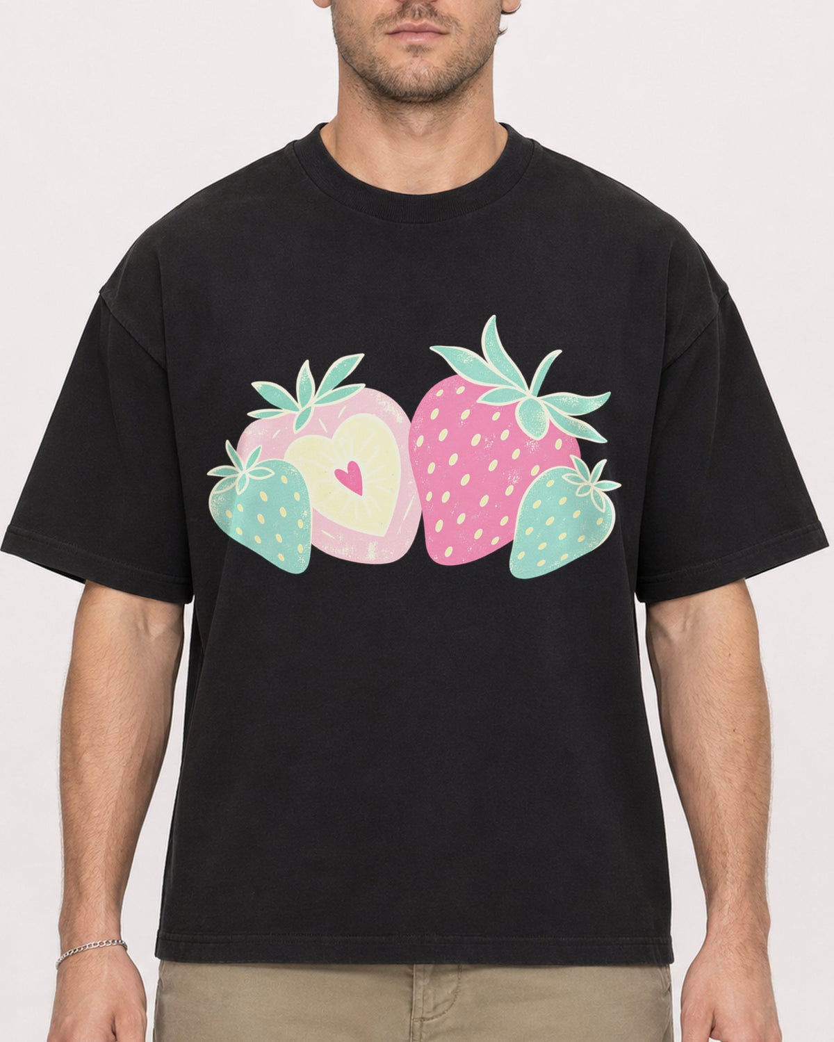Mockup Boxy Heavyweight Tee Black male close-up 08