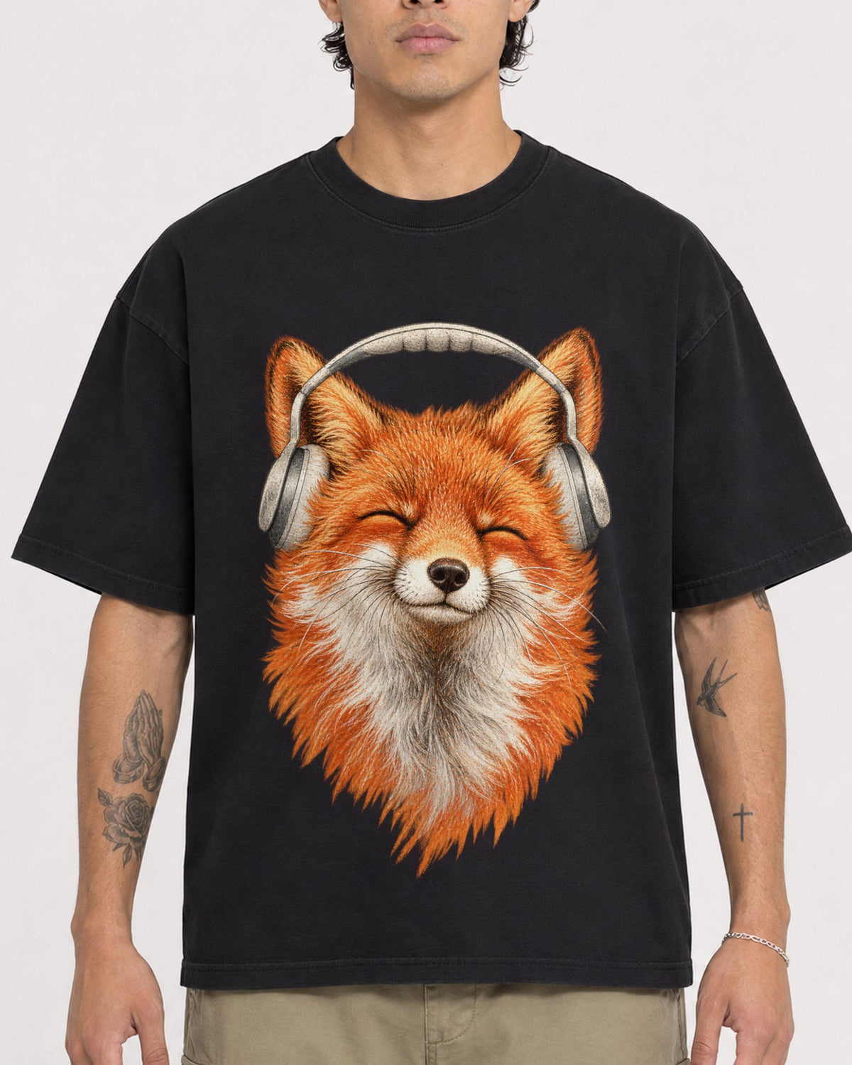 Mockup Boxy Heavyweight Tee Black male close-up 36