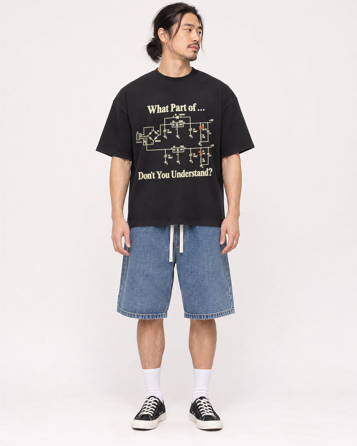 Mockup Boxy Heavyweight Tee Black male full-body 43