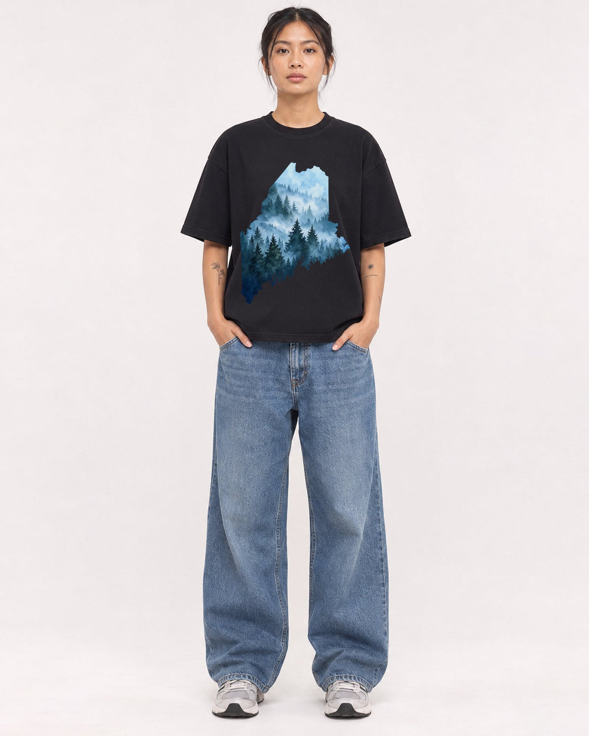 Mockup Boxy Heavyweight Tee Black female full-body 12