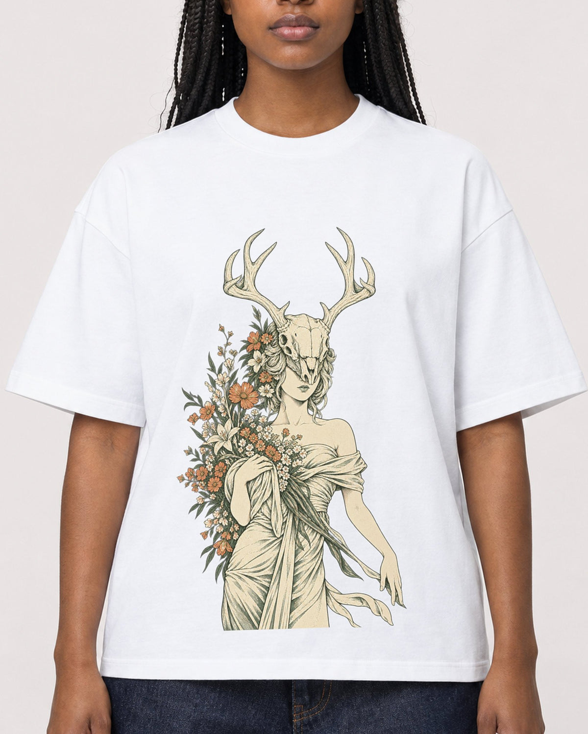 Mockup Boxy Heavyweight Tee White female close-up 04