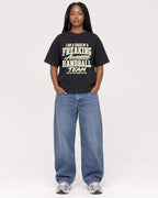 Mockup Boxy Heavyweight Tee Black female full-body 04