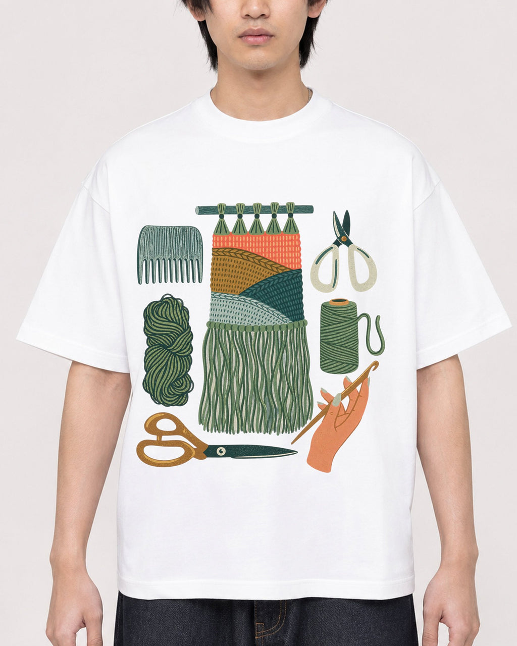 Mockup Boxy Heavyweight Tee White male close-up 11