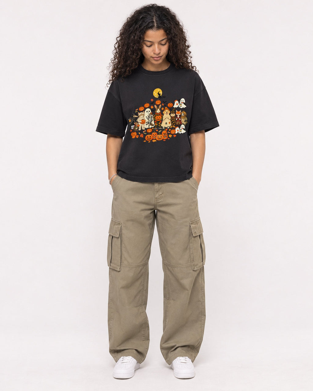 Mockup Boxy Heavyweight Tee Black female full-body 10