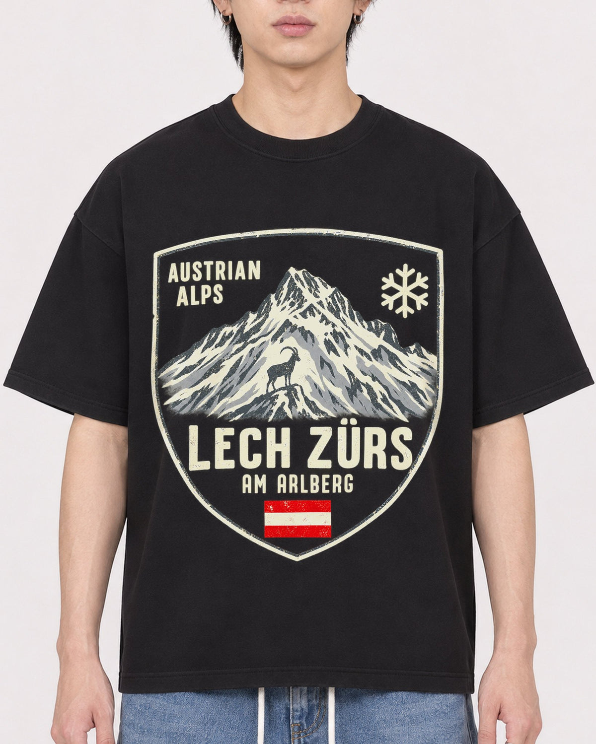Mockup Boxy Heavyweight Tee Black male close-up 11