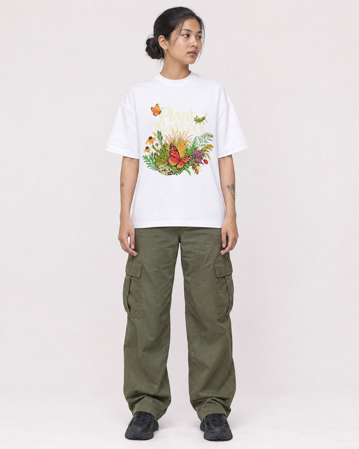 Mockup Boxy Heavyweight Tee White female full-body 12