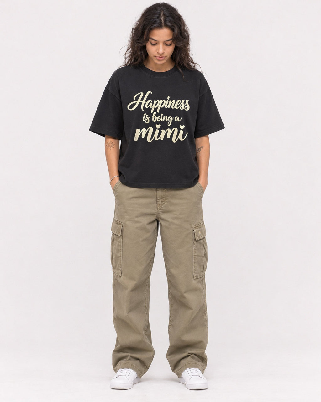Mockup Boxy Heavyweight Tee Black female full-body 30