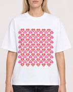 Mockup Boxy Heavyweight Tee White female close-up 08