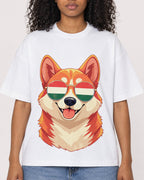 Mockup Boxy Heavyweight Tee White female close-up 05