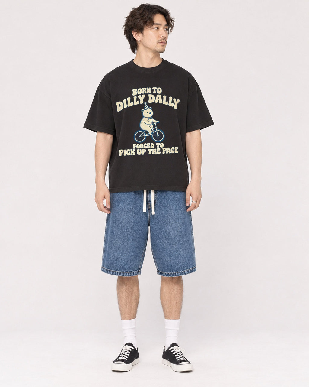 Mockup Boxy Heavyweight Tee Black male full-body 03