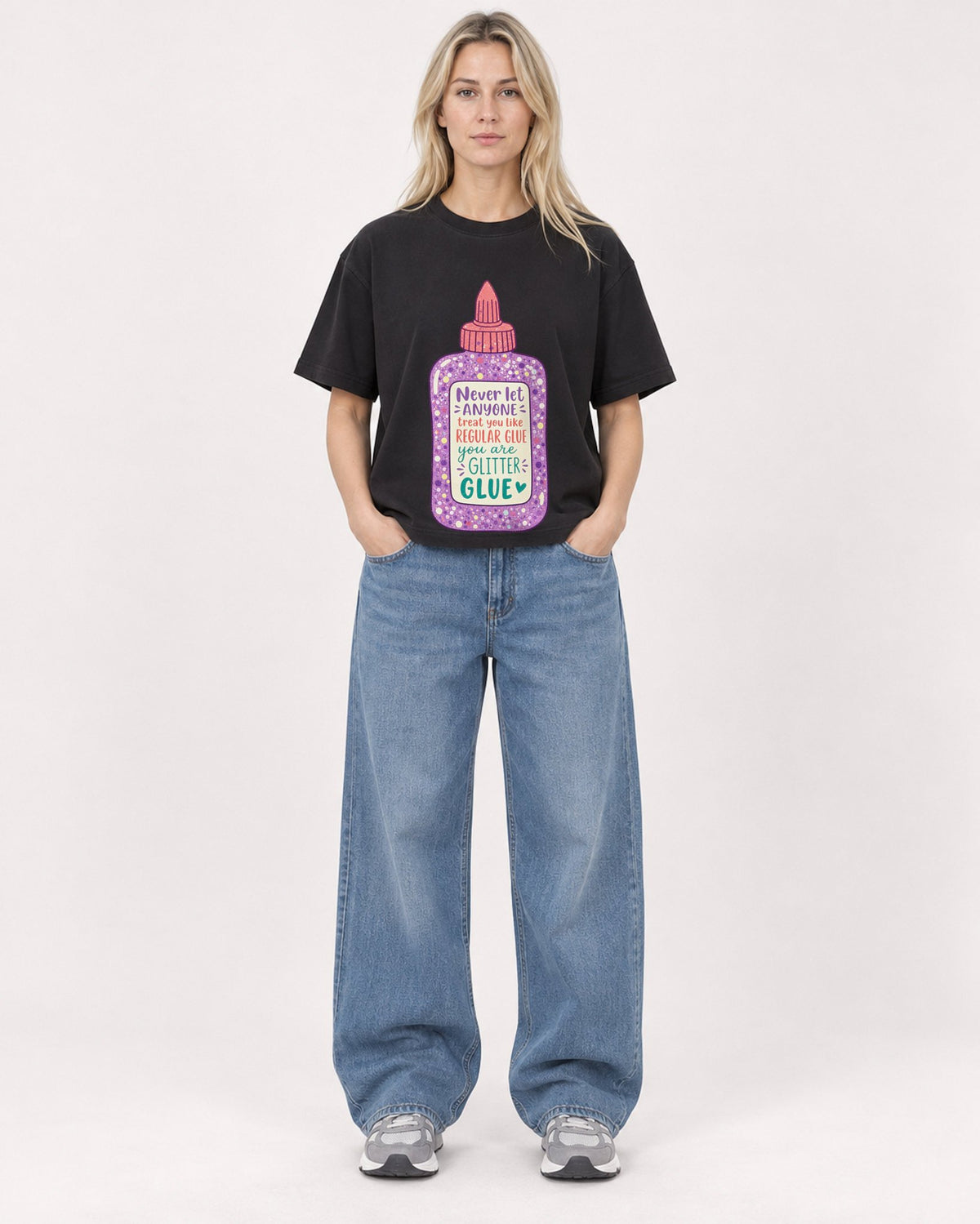 Mockup Boxy Heavyweight Tee Black female full-body 08