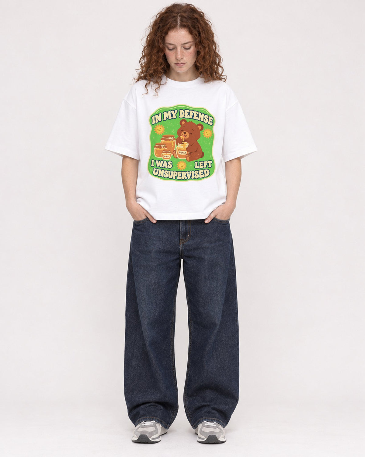 Mockup Boxy Heavyweight Tee White female full-body 09