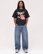 Mockup Boxy Heavyweight Tee Black female full-body 04