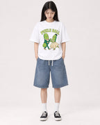 Mockup Boxy Heavyweight Tee White female full-body 01