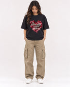 Mockup Boxy Heavyweight Tee Black female full-body 02