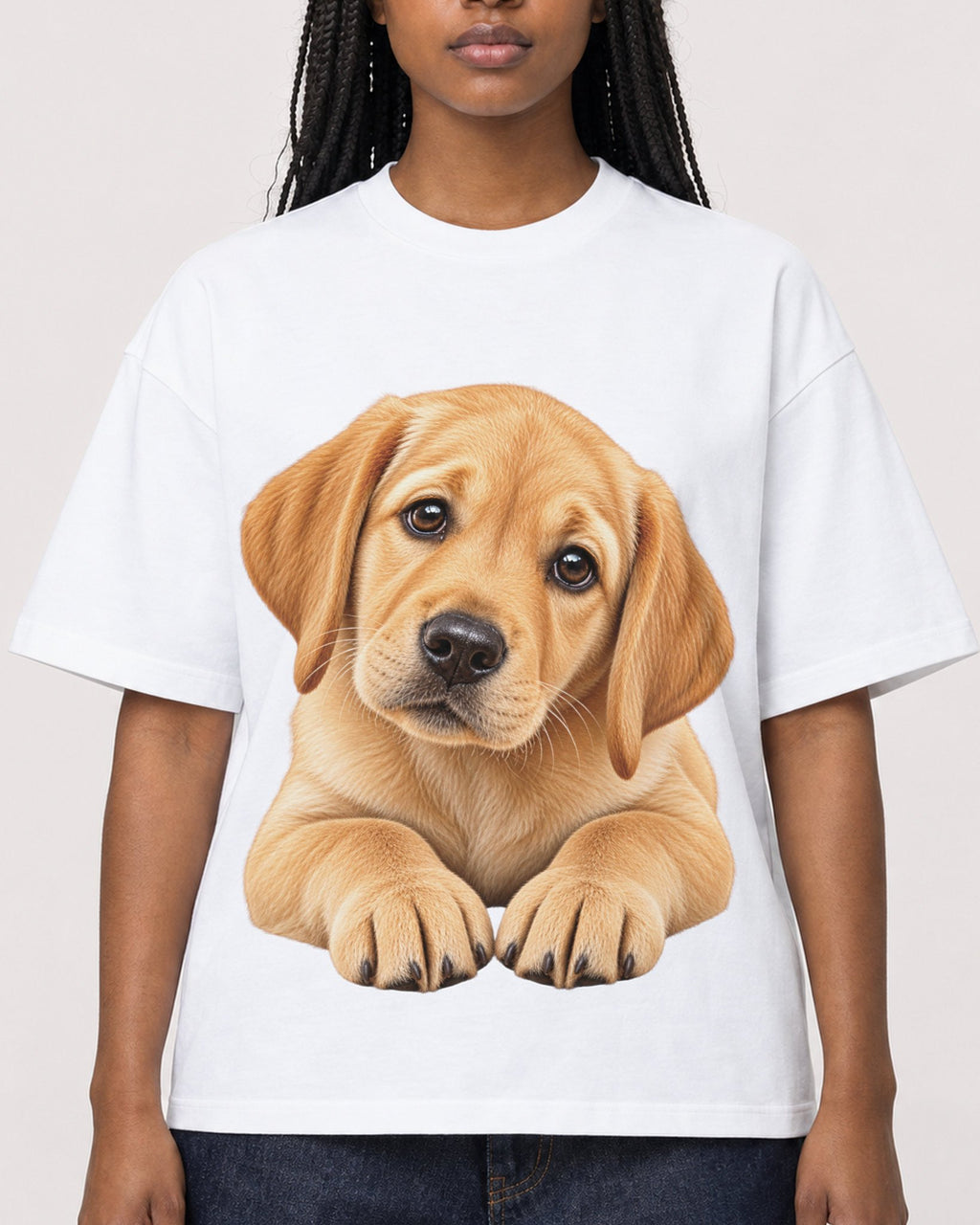 Mockup Boxy Heavyweight Tee White female close-up 04