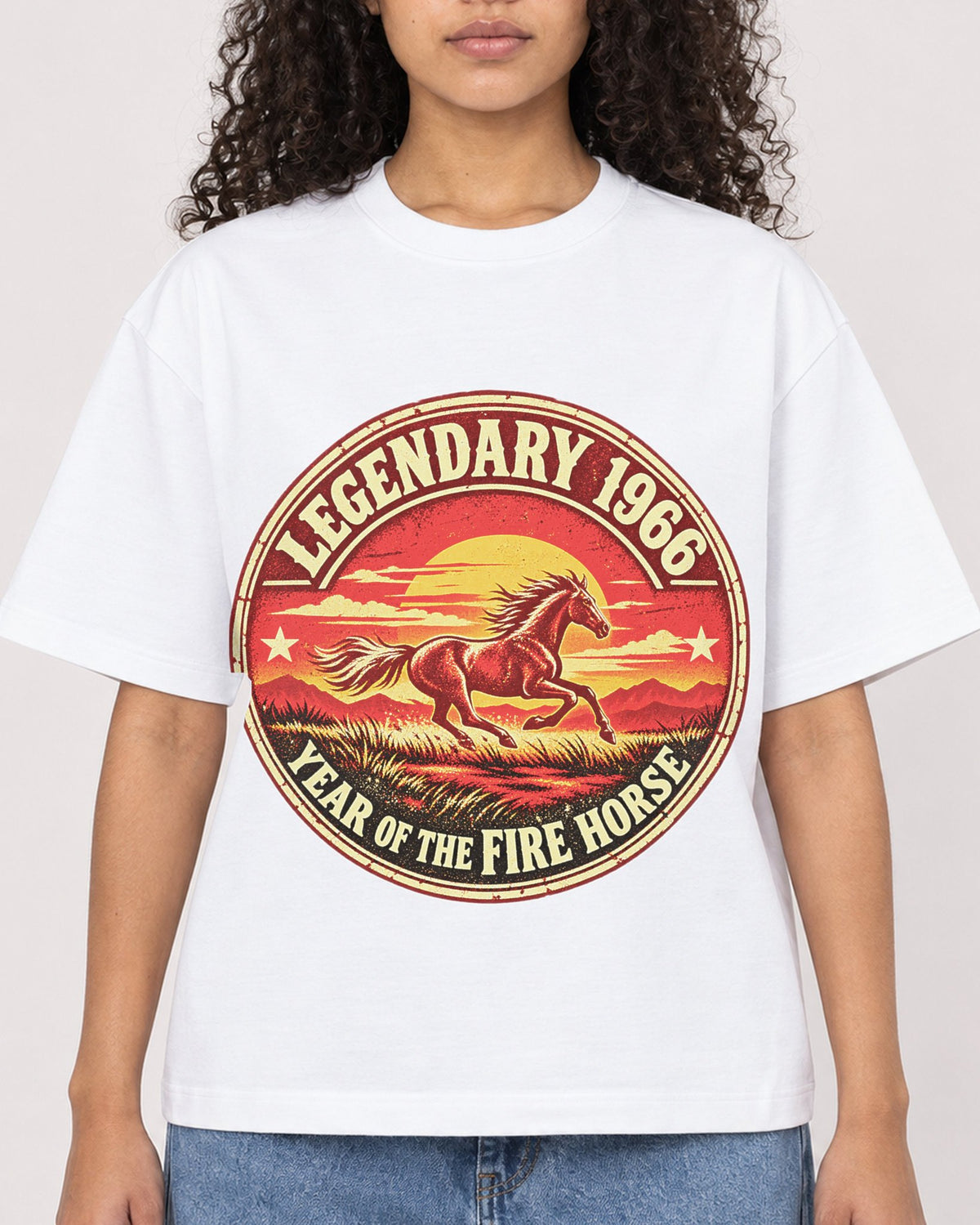 Mockup Boxy Heavyweight Tee White female close-up 10