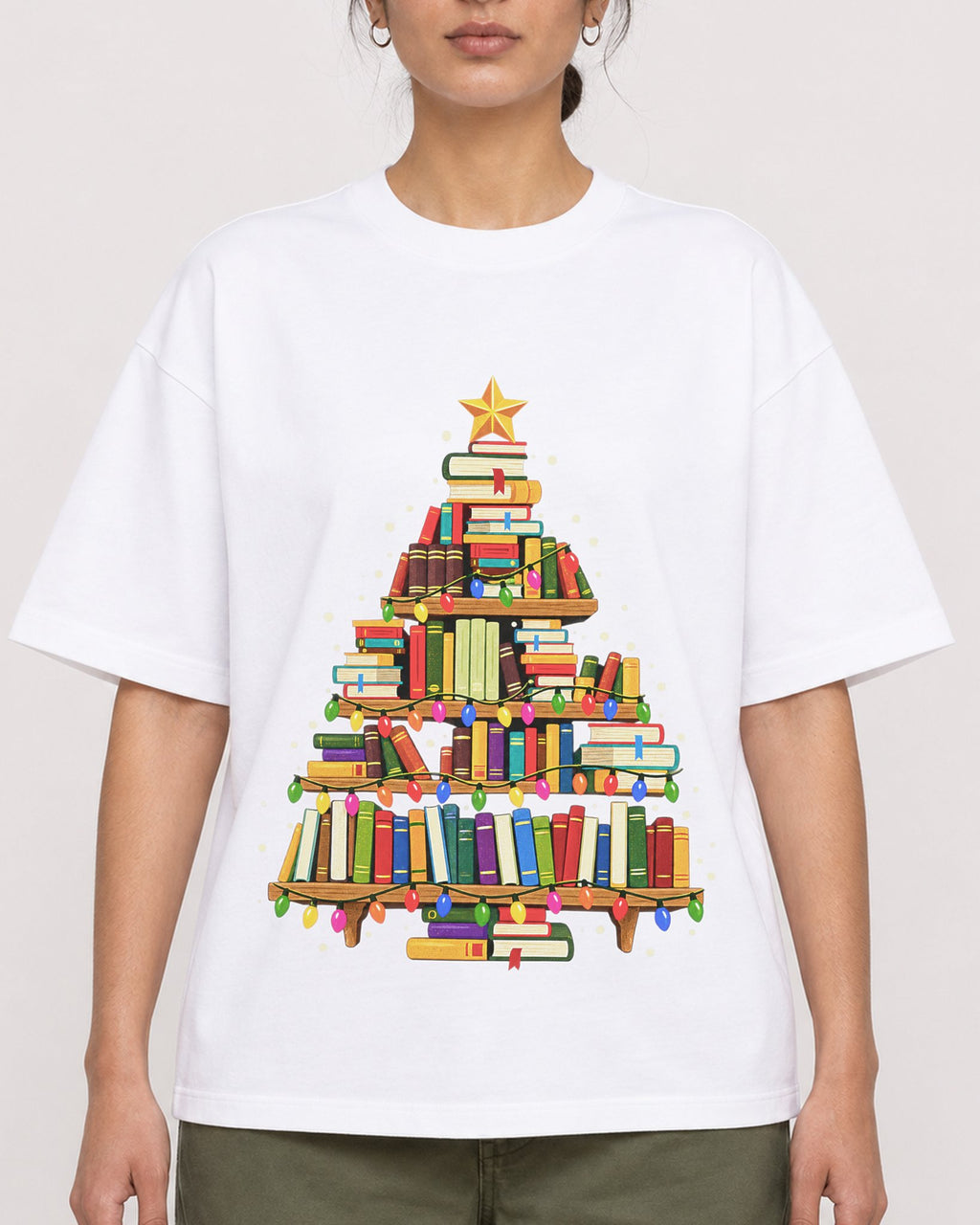 Mockup Boxy Heavyweight Tee White female close-up 17