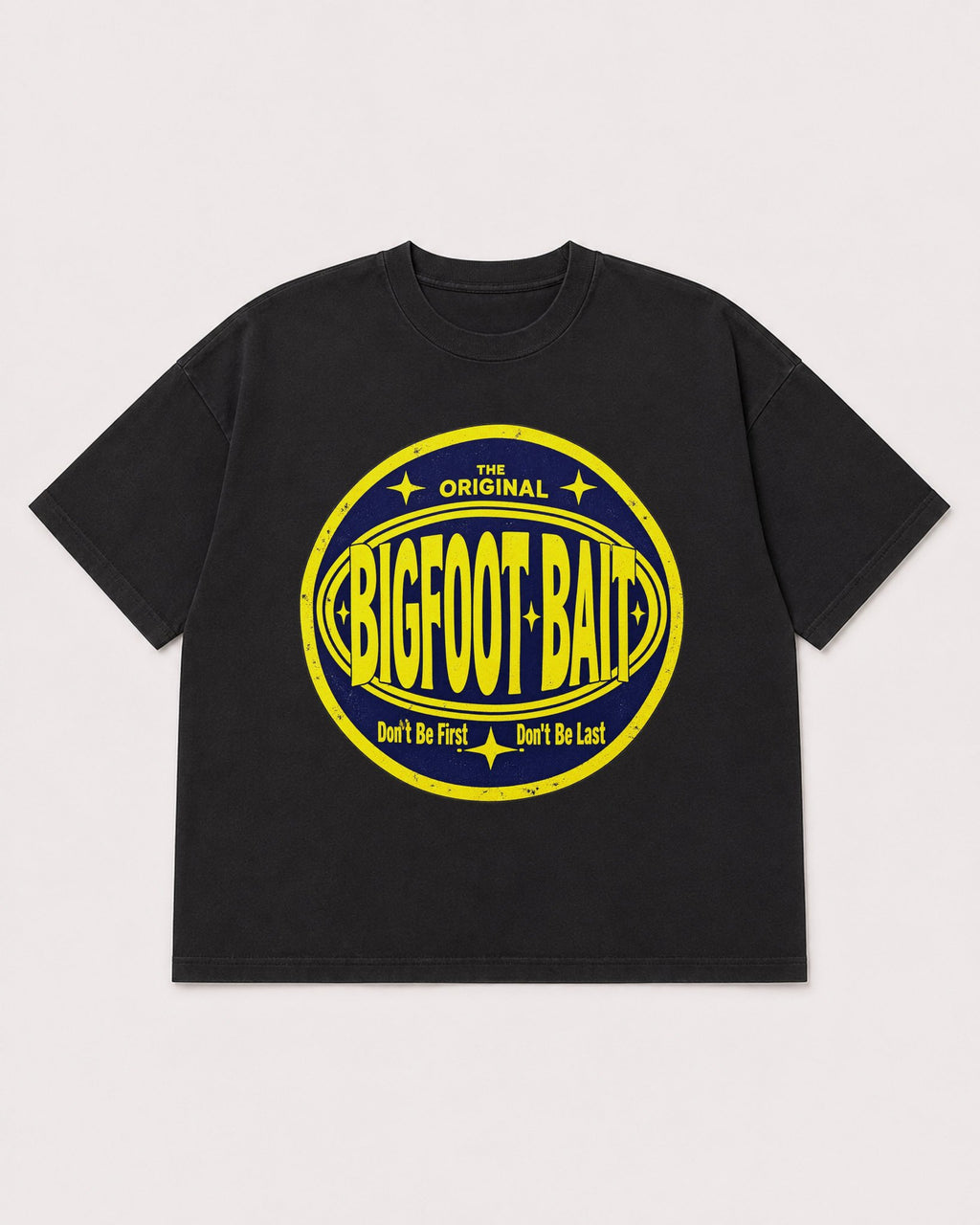 Mockup Boxy Heavyweight Tee Black product