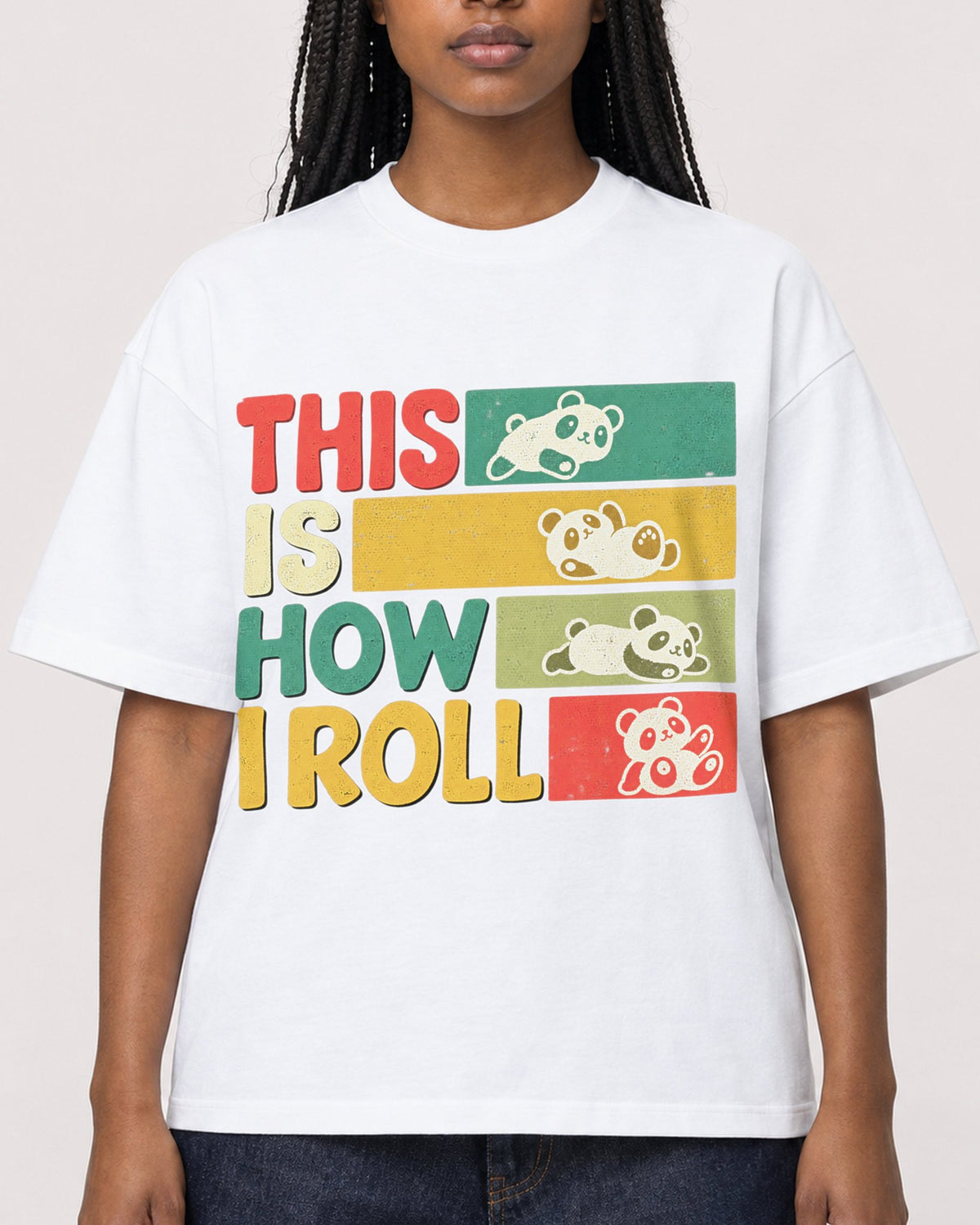 Mockup Boxy Heavyweight Tee White female close-up 04