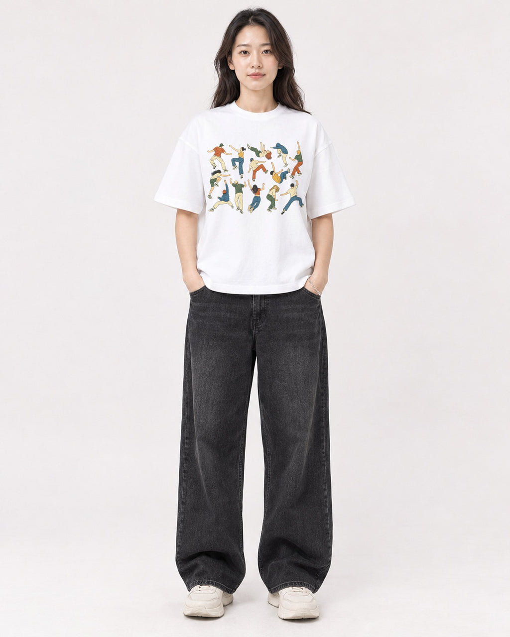 Mockup Boxy Heavyweight Tee White female full-body 03