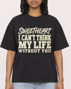 Mockup Boxy Heavyweight Tee Black female close-up 15