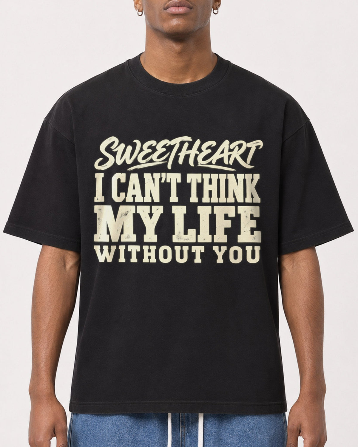 Mockup Boxy Heavyweight Tee Black male close-up 15