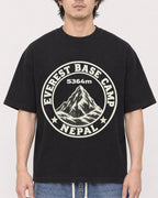 Mockup Boxy Heavyweight Tee Black male close-up 03