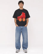Mockup Boxy Heavyweight Tee Black male full-body 06