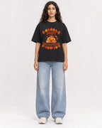 Mockup Boxy Heavyweight Tee Black female full-body 07