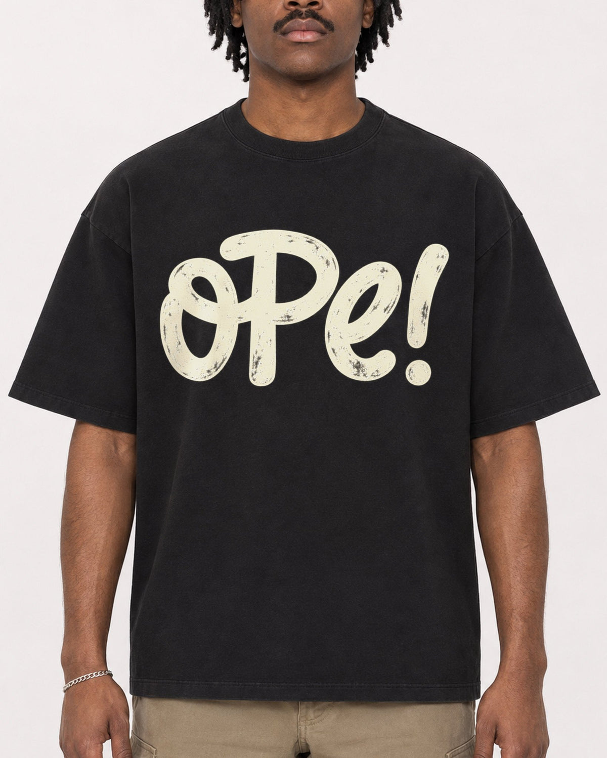 Mockup Boxy Heavyweight Tee Black male close-up 04
