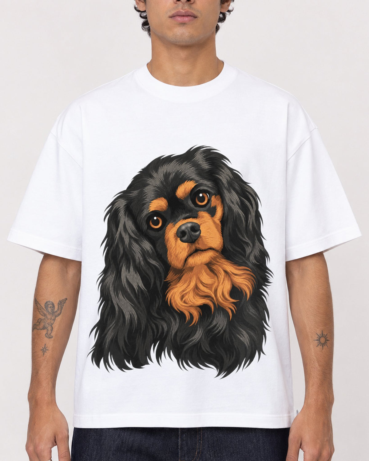 Mockup Boxy Heavyweight Tee White male close-up 06