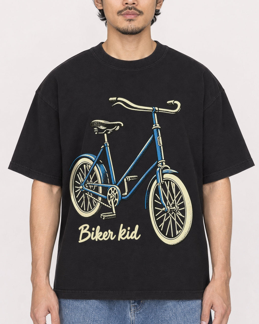 Mockup Boxy Heavyweight Tee Black male close-up 02