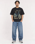 Mockup Boxy Heavyweight Tee Black male full-body 02