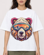 Mockup Boxy Heavyweight Tee White female close-up 02