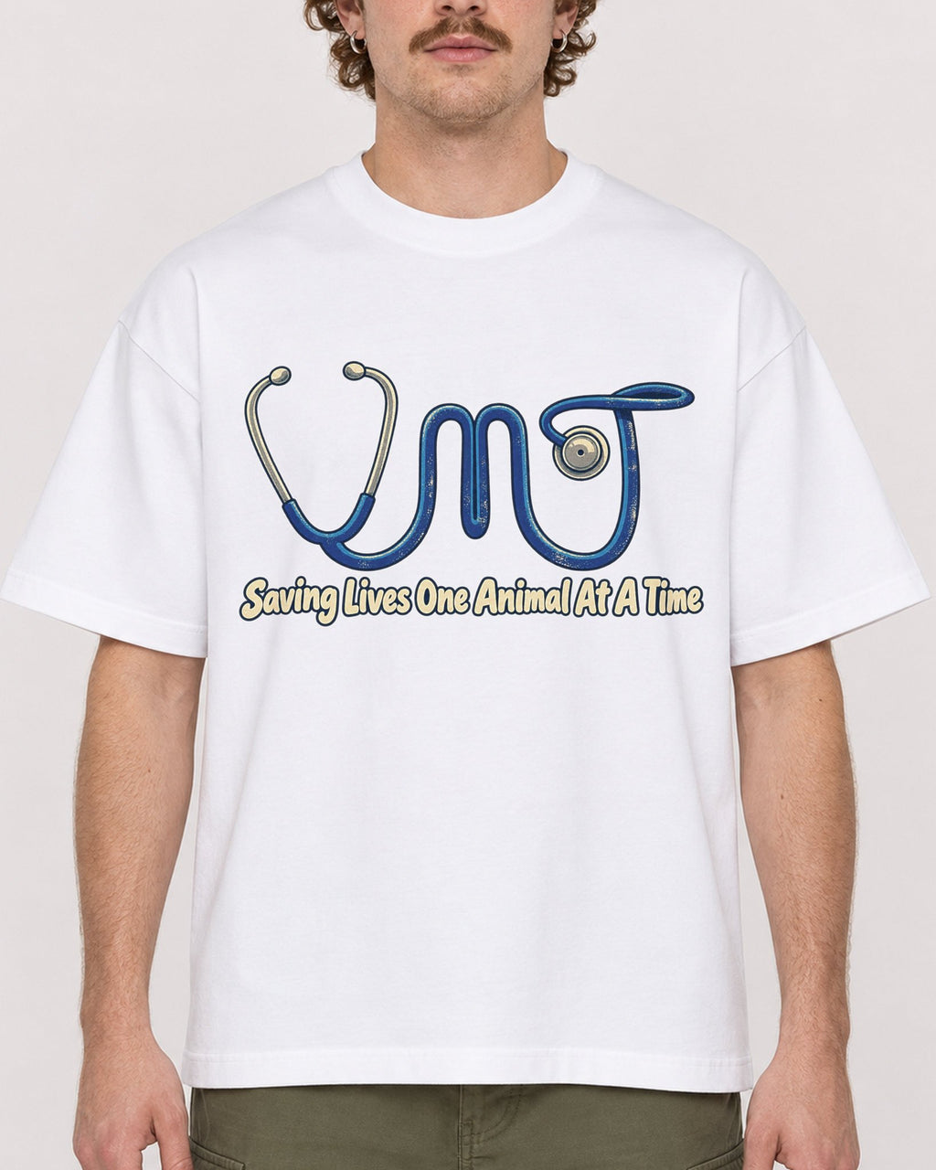 Mockup Boxy Heavyweight Tee White male close-up 09