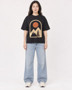 Mockup Boxy Heavyweight Tee Black female full-body 03