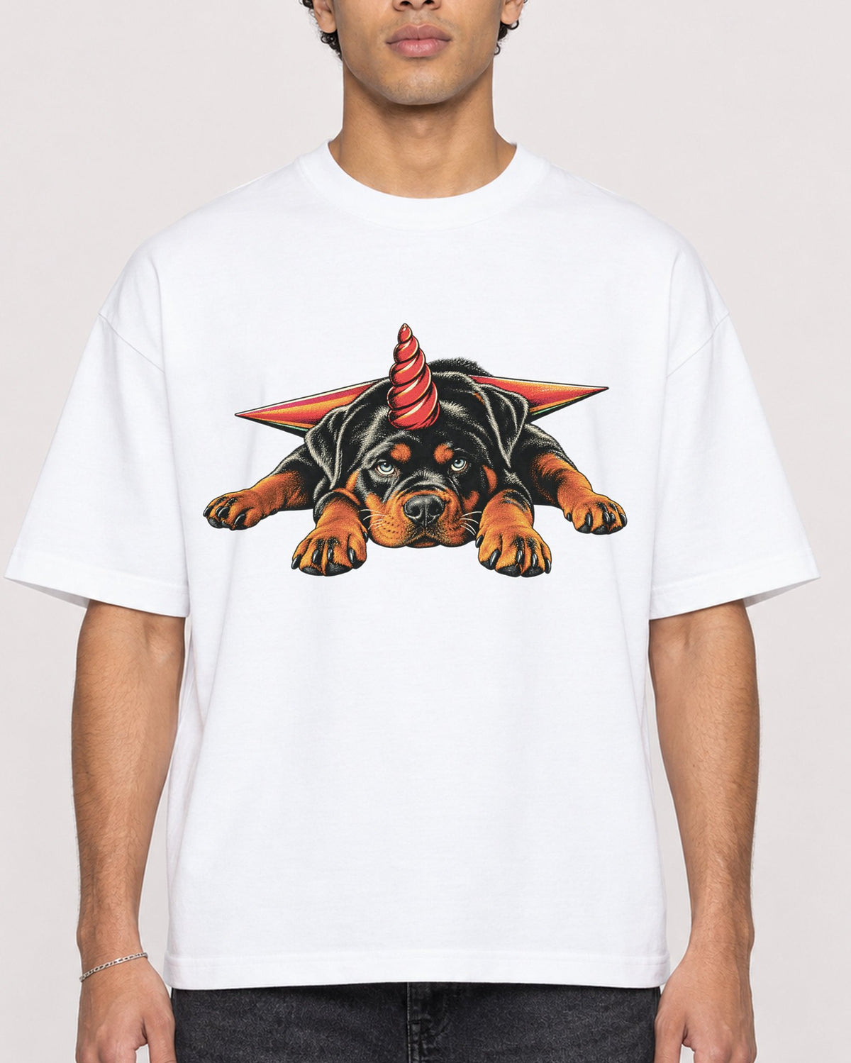 Mockup Boxy Heavyweight Tee White male close-up 10
