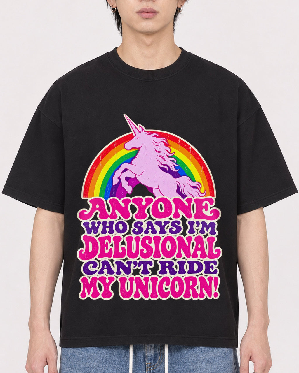 Mockup Boxy Heavyweight Tee Black male close-up 11