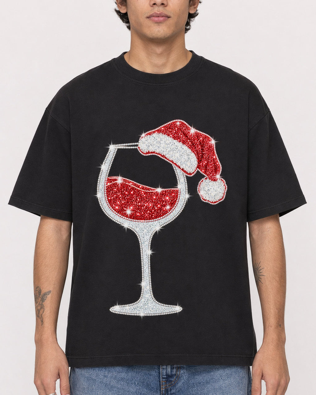 Mockup Boxy Heavyweight Tee Black male close-up 06